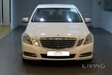 Mercedes Benz  - E200  / 2.0 L Turbo